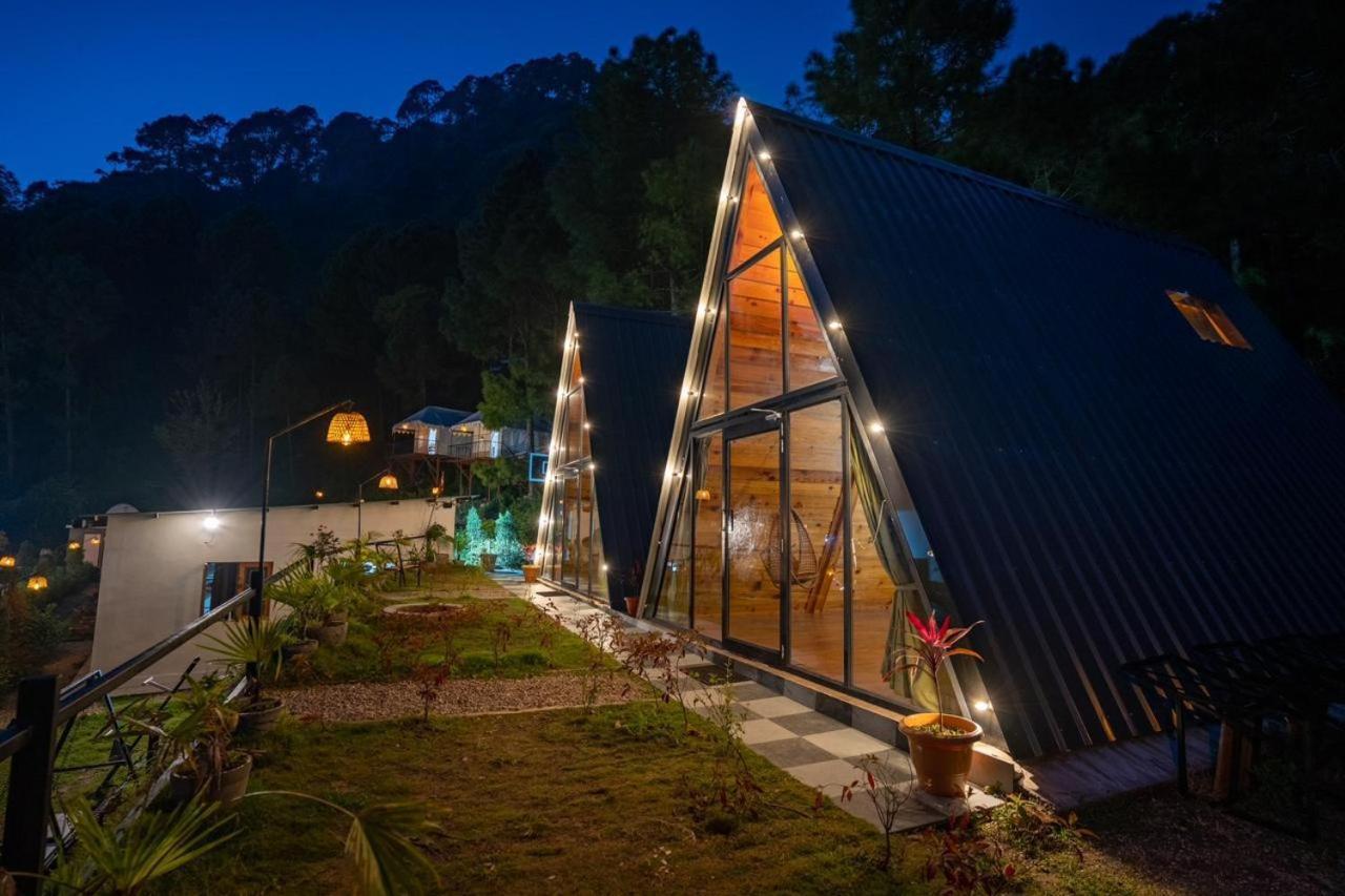 Paradise Pool Resort By Beyond Stay Nainital Buitenkant foto